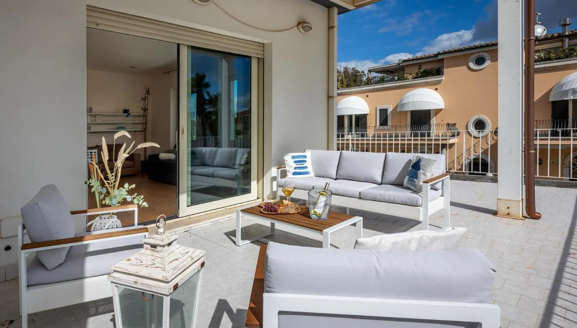 Villa Marcello Cagliari 0*,  Italia